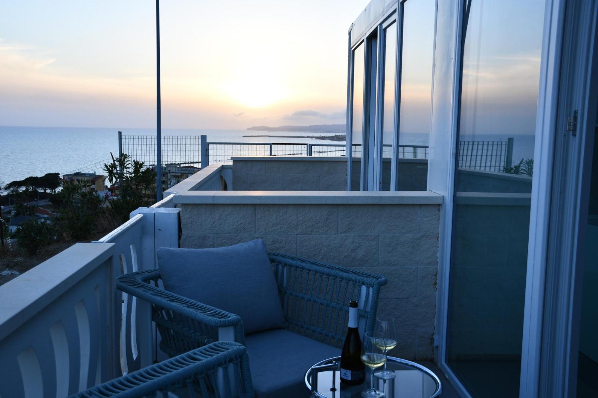 Terrazze Naos Hotel Agrigento Kültér fotó
